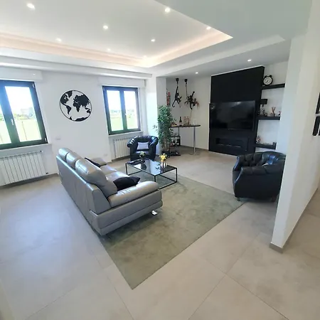 Casa Juanito Apartment *